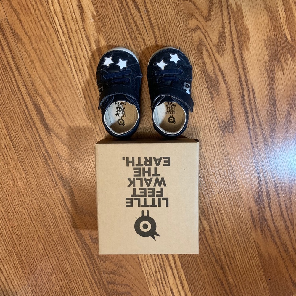 Old soles toddler shoes in navy color